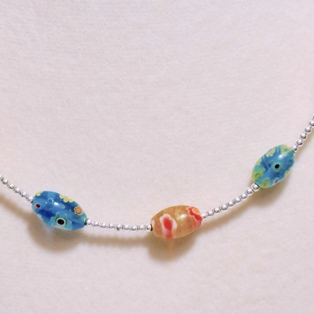 Vibrant Vintage Muticolored Glass Bead Necklace - Picture 4 of 5